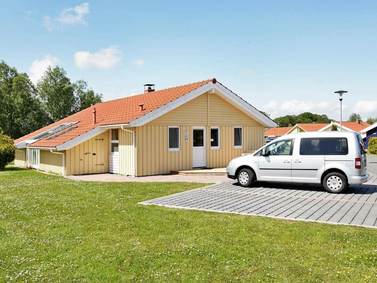 12 Person Holiday Home In Otterndorf Eksteriør bilde